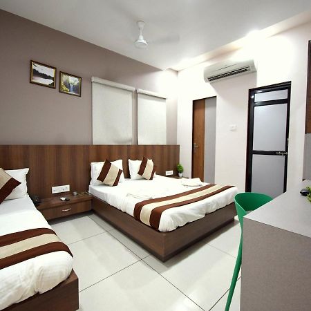 Hotel Embassy Kalol المظهر الخارجي الصورة