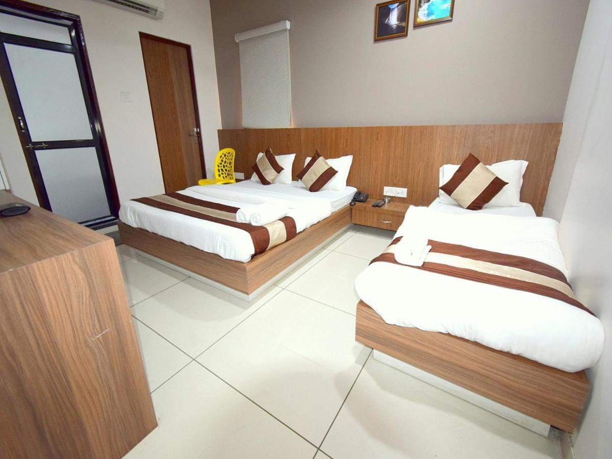 Hotel Embassy Kalol المظهر الخارجي الصورة