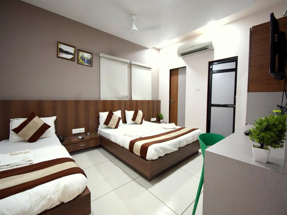 Hotel Embassy Kalol المظهر الخارجي الصورة