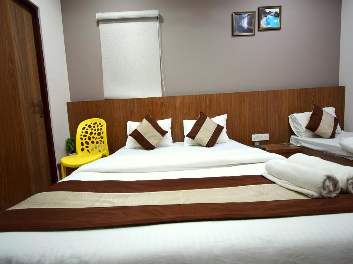 Hotel Embassy Kalol المظهر الخارجي الصورة
