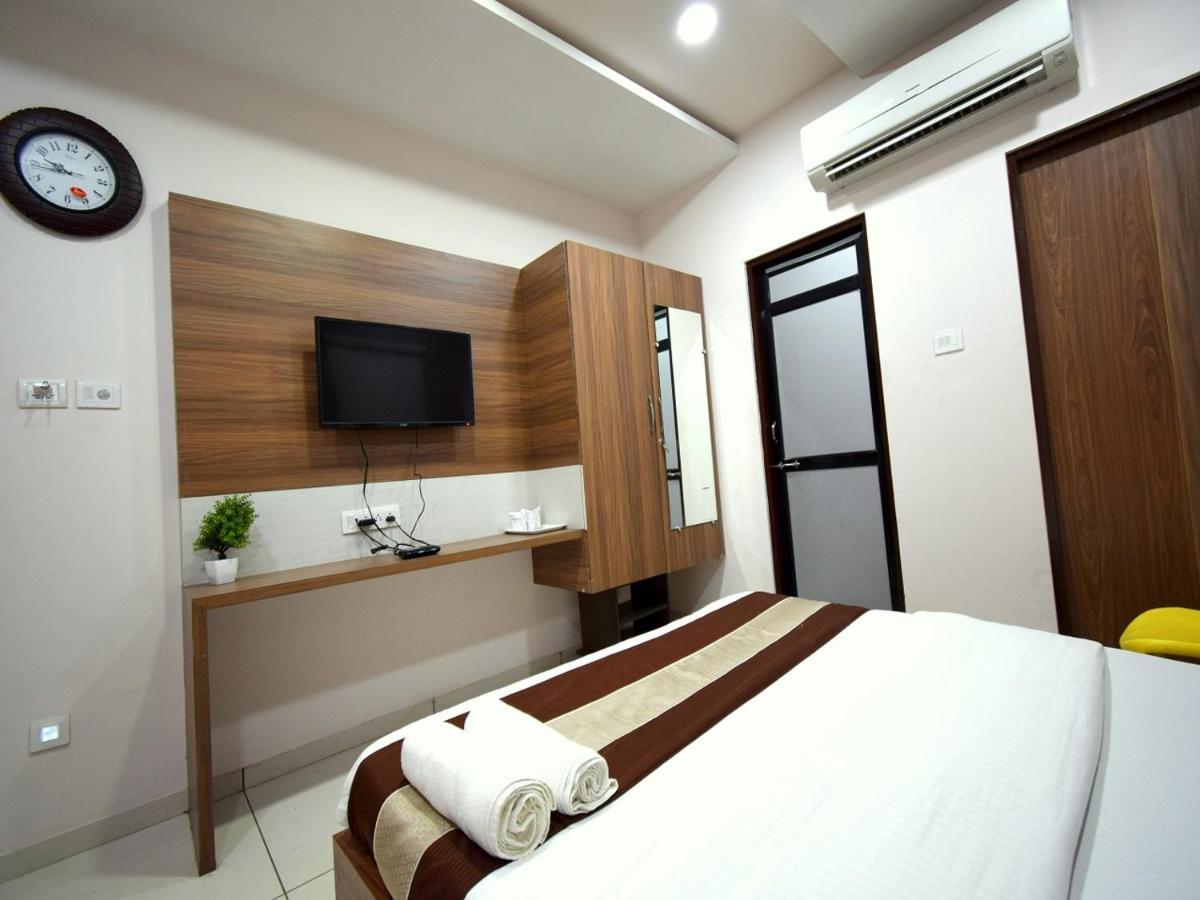 Hotel Embassy Kalol المظهر الخارجي الصورة