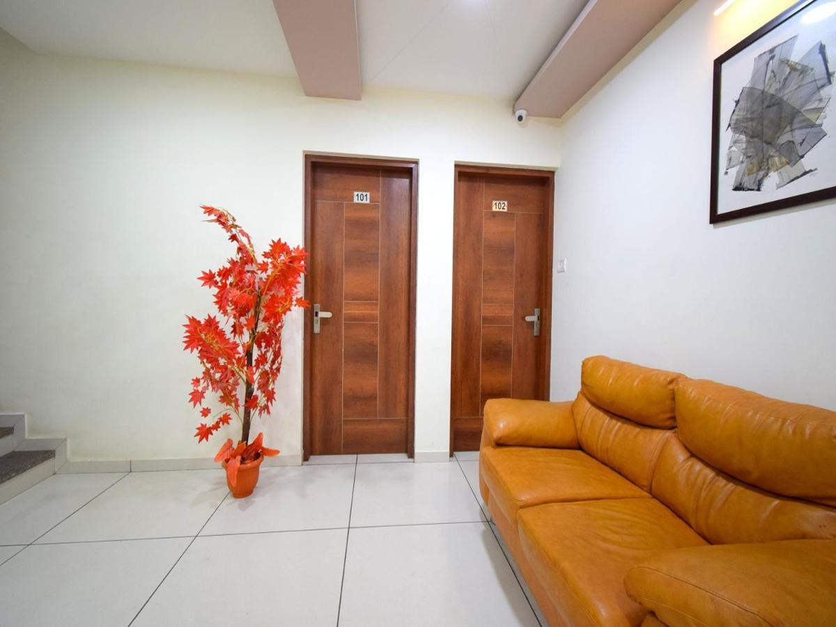 Hotel Embassy Kalol المظهر الخارجي الصورة