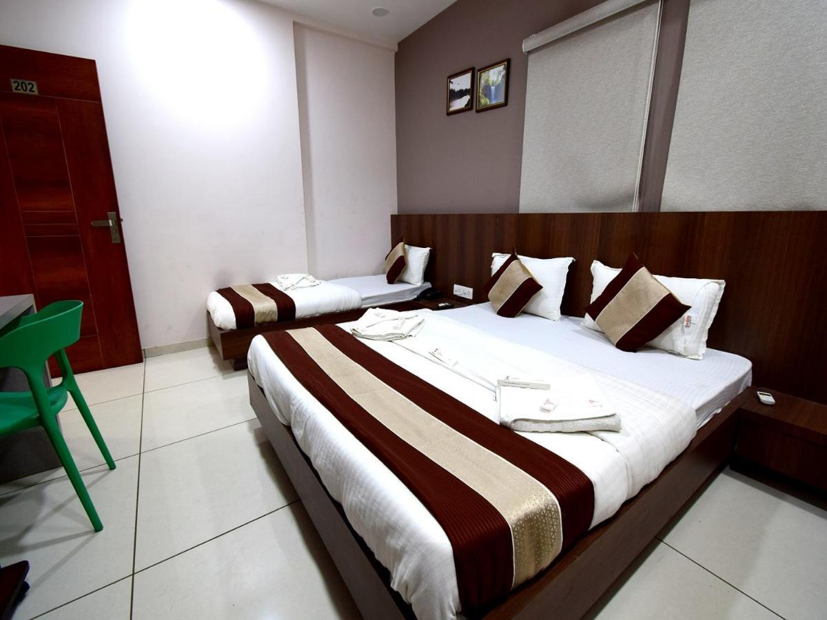 Hotel Embassy Kalol المظهر الخارجي الصورة