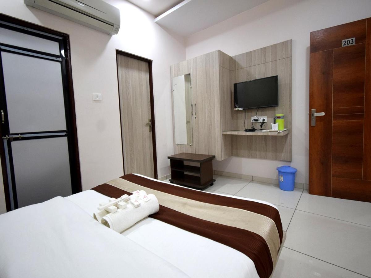 Hotel Embassy Kalol المظهر الخارجي الصورة